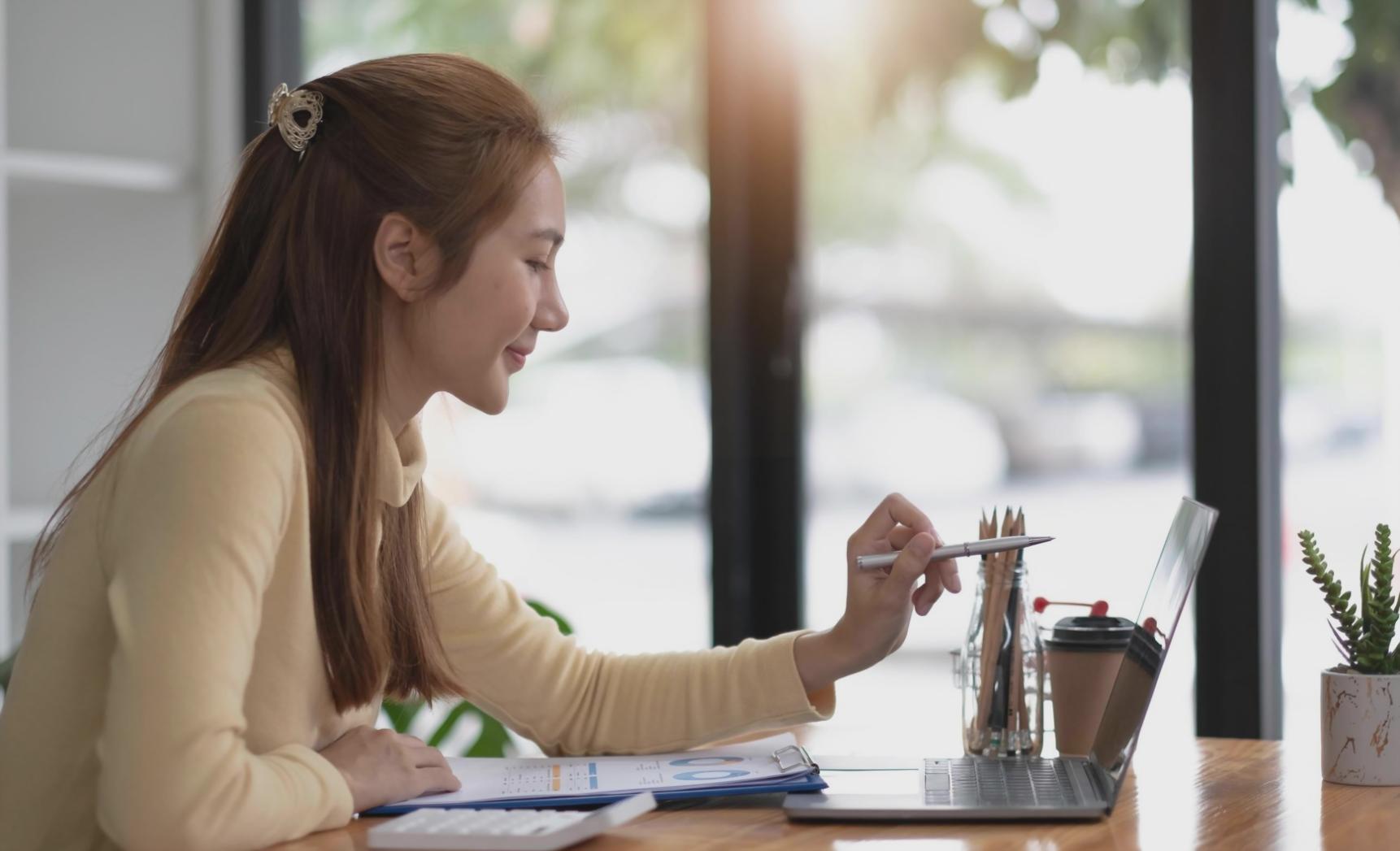 Spațiu de lucru organizat pentru învățare online